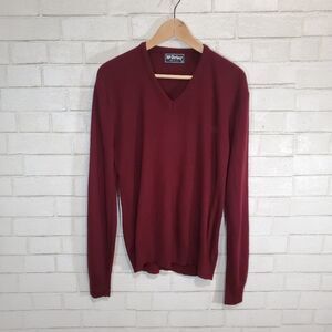 McBriar vintage v-neck maroon sweater